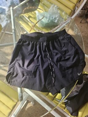 Men's Nike Running Black Lightweight Workout Shorts Lined Stretch Pant L